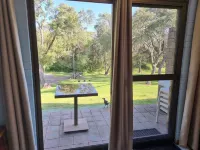 Emu Beach Chalets - Scenic