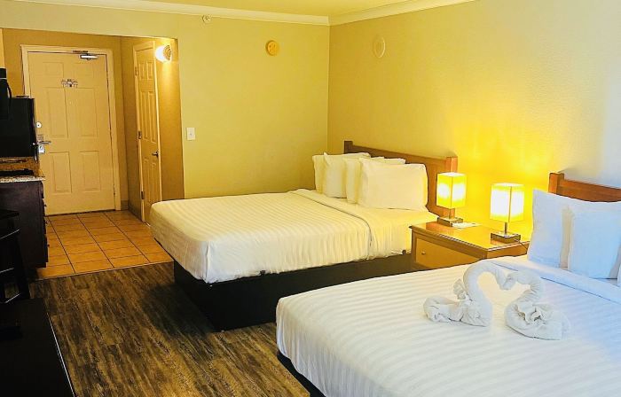 Aqua Beach Inn