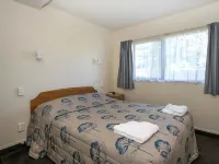 Ashleigh Court Motel Hotels in Blenheim