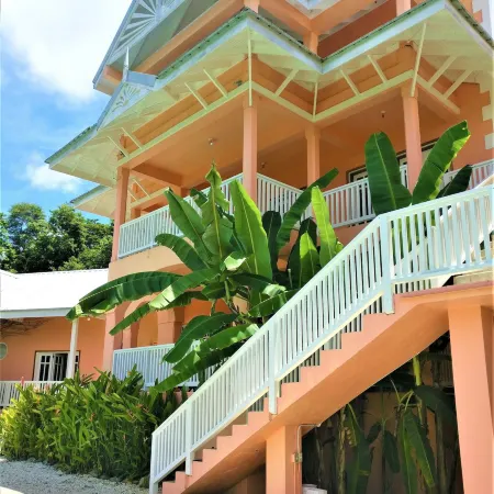 Tobago Hibiscus Golf Villas & Appartments