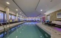 Clayton Hotel Düsseldorf City Centre - Pools