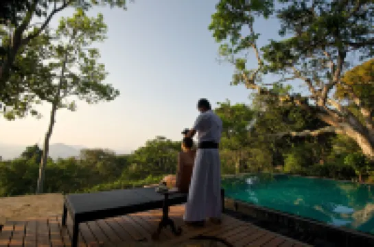 Mountbatten Bungalow- Thema Collection