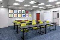 Holiday Inn Express & Suites Shreveport - West