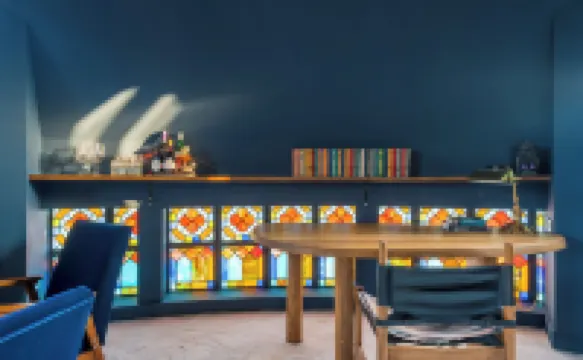 Zorba&Bond Boutique Hotel