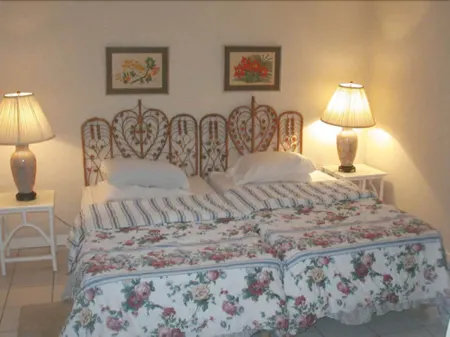 Paradise Villas Отели в г. Бриджтаун