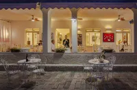 Hotel Sandalyon - breakfast