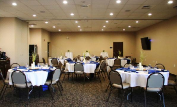 Cobblestone Inn & Suites Fort Madison