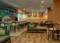 DoubleTree by Hilton Hotel St. Louis - Westport - bar
