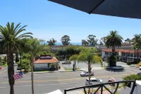 The Surfbreak Hotel