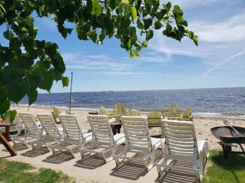 Paradise Beach Resort