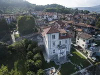 White Lilac Romantic B&B - Adults Only