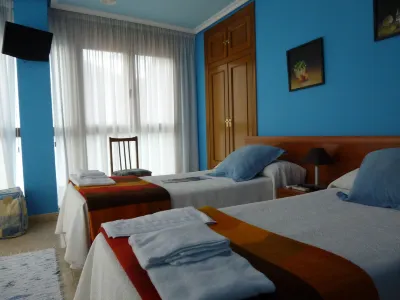 호스탈 시우다드 데 나제라  호텔