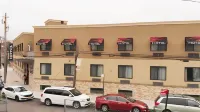 Hotel Mint JFK Airport Hotels in Long Beach
