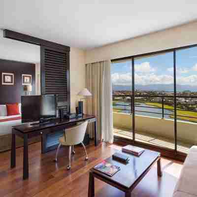Ramada Hotel & Suites by Wyndham Noumea Rooms