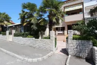 Guest House Aurora - Pensions