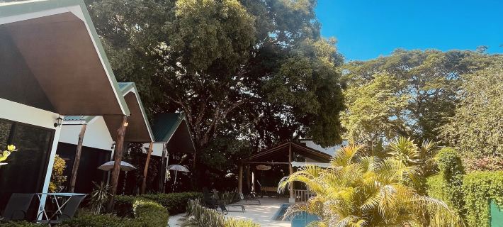 Villas Cabuya Beach & Forest Hotele w: Cobano