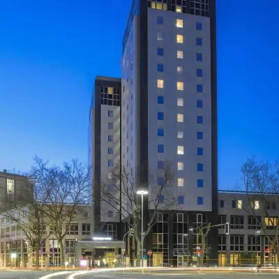 Mercure Hotel Bochum City Hotels near ICAMS