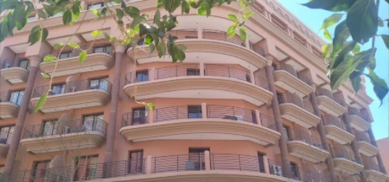 藍色海洋春日酒店