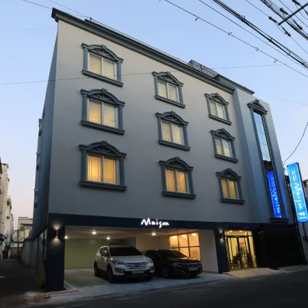 Maison Mini Hotel Отели рядом с достопримечательностью «Галерея «Хонджасу»»