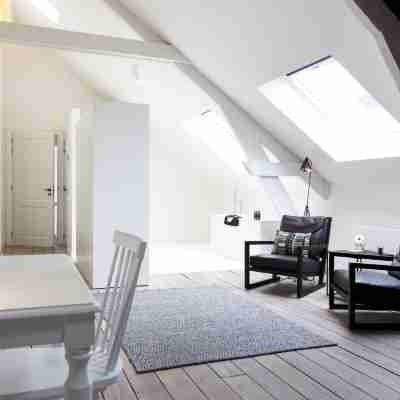 Maison Nationale City Flats & Suites Rooms
