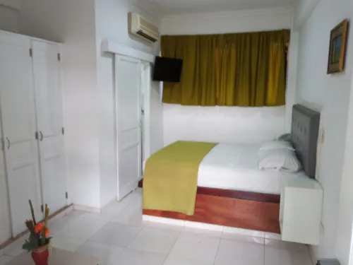 Royal Palace Hotel