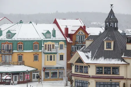Place Saint Bernard Mont Tremblant Отели в г. Мон-Трамблан