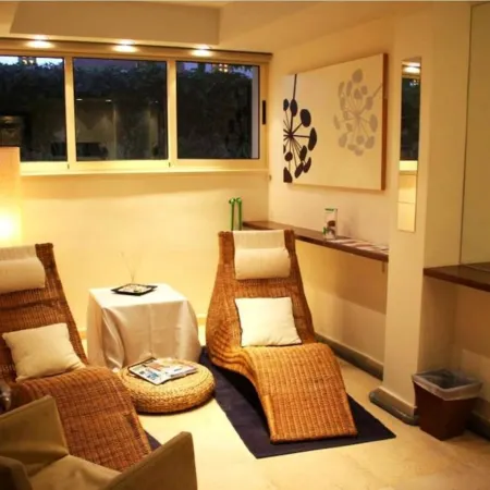 E-Hotel Larnaca Resort & Spa