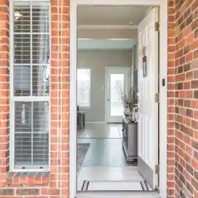 Charming! 3BR/2.5BA two-story home near Lackland AFB! Fully equipped kitchen Others