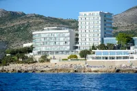 Royal Blue Hotel Hotels in Brsecine