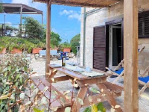 Sea View and Ground Floor Apartments le Dune