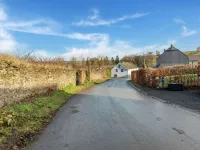 Holiday Home in Léglise with Garden Hotels in Leglise