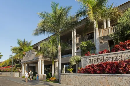 Marylanza Suites & Spa