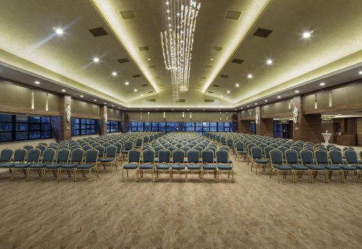 라마다 엘라지그