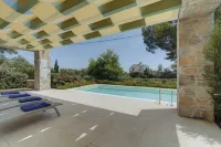 Ouzo Stone House 1 with Private Pool - Strand