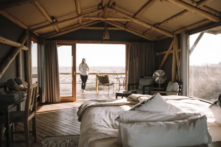 Teufelskrallen Lodge Отели в г. Kalkrand