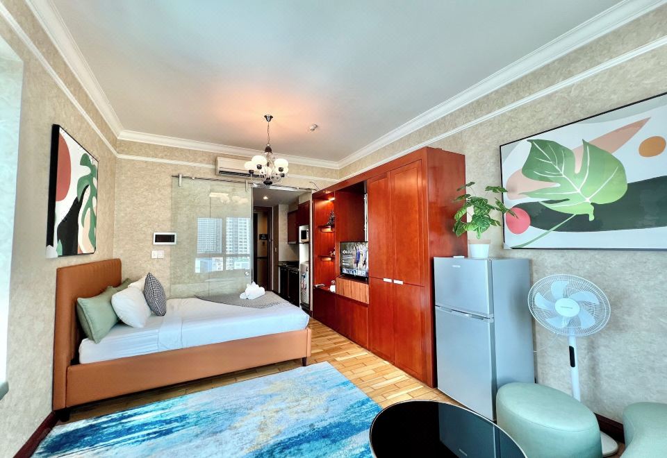 Diny ApartHotel - Rooftop Pool - the Manor 2 - Giá cả và Ưu đãi 2026 ...