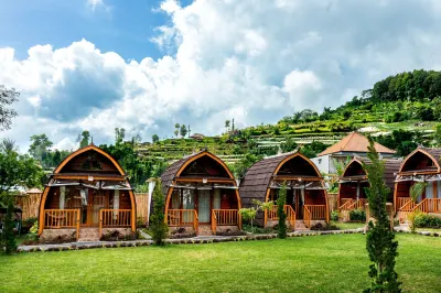 Kabinku Bali Hoteles cerca de Gitgit Waterfall