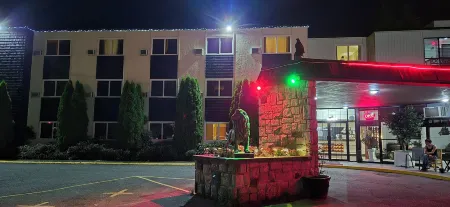 Ocean Marina Hotel Отели рядом с достопримечательностью «Парк штата Фоссли»