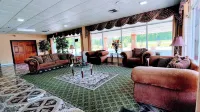 Countryside Inn & Suites Các khách sạn ở Broken Bow