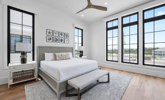 Searenity at Eleanor Beach