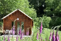 Chalet Pondok Indah Hoteles en Scrignac