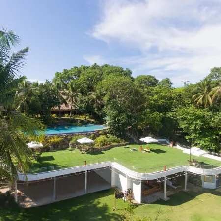 Amun Ini Beach Resort & Spa