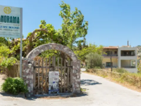 Panorama Luxury Rooms Hoteles en Lampi