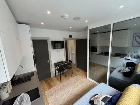 Sleeps 2 Studio -Central Croydon London -WiFi & Tv Отели рядом со станцией West Croydon