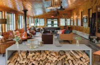 The Arnold House Hotels in Callicoon