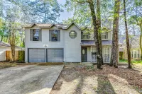 Cozy 4-bedroom house in The Woodlands TX. Check it out for yourself!