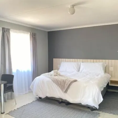 Shabis guest lodge