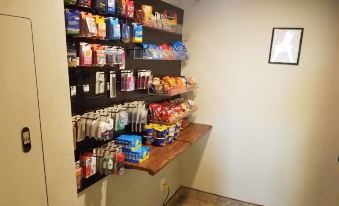 Infinity Inn & Suites