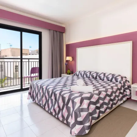 The Purple Hotel - Adults Only