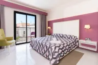 The Purple Hotel - Adults Only